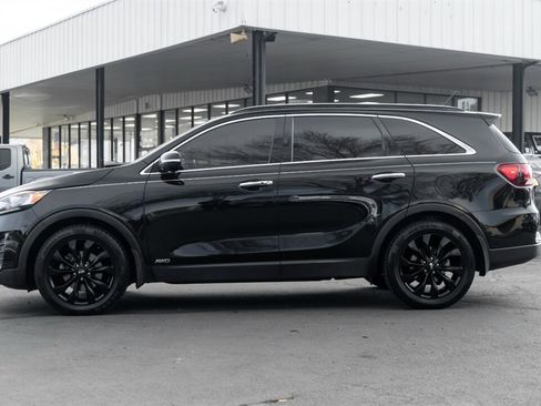 Used 2020 Kia Sorento S image 3