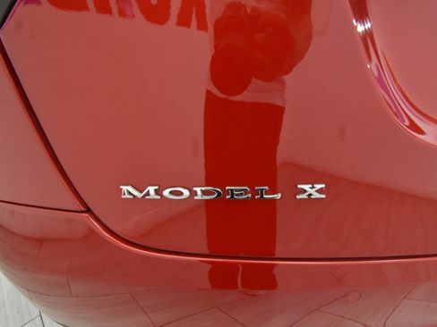 Used 2018 Tesla Model X 75D AWD/4WD image 49