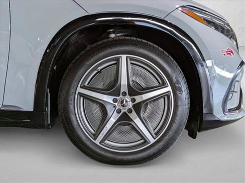 Certified 2023 Mercedes-Benz EQS 580 4MATIC SUV image 25