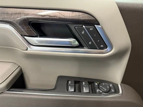 New 2025 Chevrolet Silverado 1500 LTZ image 14