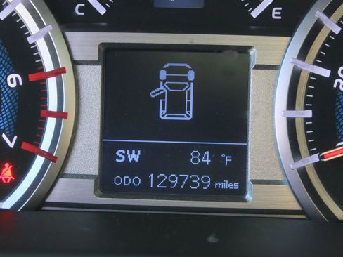 Used 2018 Toyota 4Runner SR5 image 23