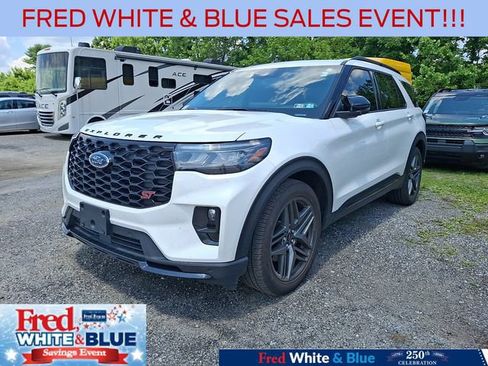 Certified 2025 Ford Explorer ST w/ Sun And Sound Package AWD/4WD image 3
