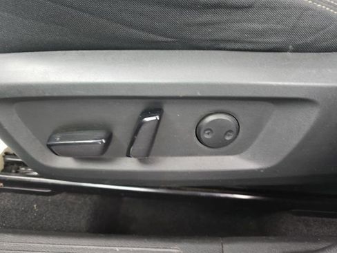 Used 2021 Nissan Rogue SV image 23