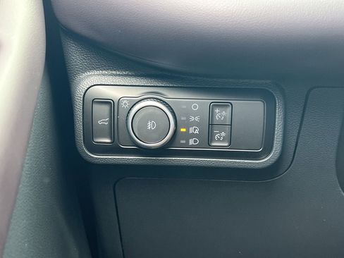 New 2026 Ford Explorer Platinum image 15