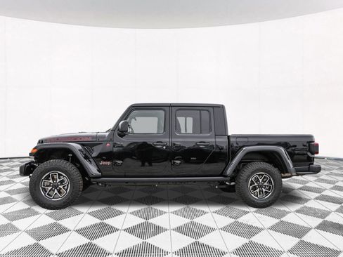 New 2025 Jeep Gladiator Rubicon w/ Convenience Group image 11