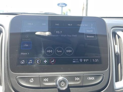 Used 2023 Chevrolet Malibu LT FWD image 13