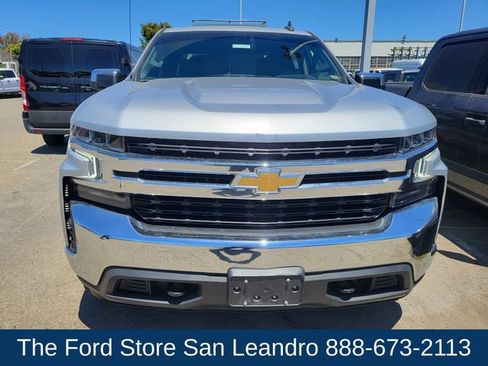 Used 2022 Chevrolet Silverado 1500 LT AWD/4WD image 5
