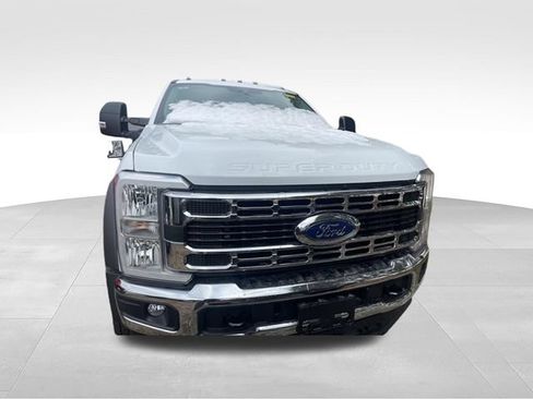 New 2026 Ford F550 4x4 Supercab Super Duty w/ XLT Value Package image 5