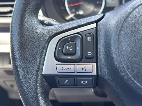 Used 2018 Subaru Forester 2.5i w/ Alloy Wheel Package AWD/4WD image 14