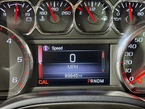 Used 2015 GMC Sierra 1500 SLT w/ SLT Crew Cab Value Package AWD/4WD image 29