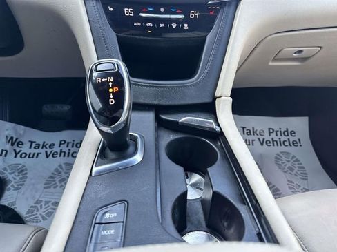 Used 2017 Cadillac XT5 Luxury w/ Driver Awareness Package image 49