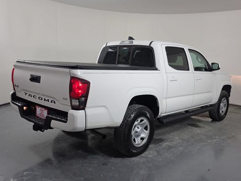 Certified 2022 Toyota Tacoma SR AWD/4WD image 6
