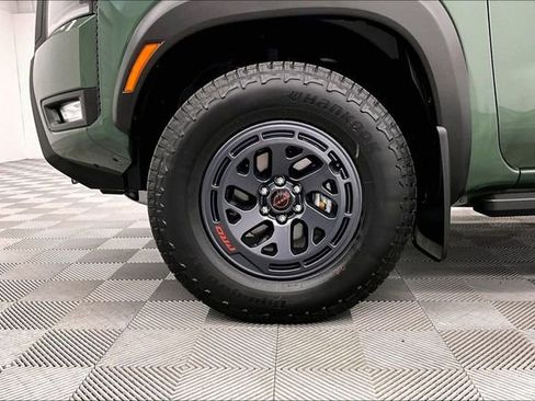 Used 2026 Nissan Frontier PRO-4X w/ Pro-4x Convenience Package AWD/4WD image 10