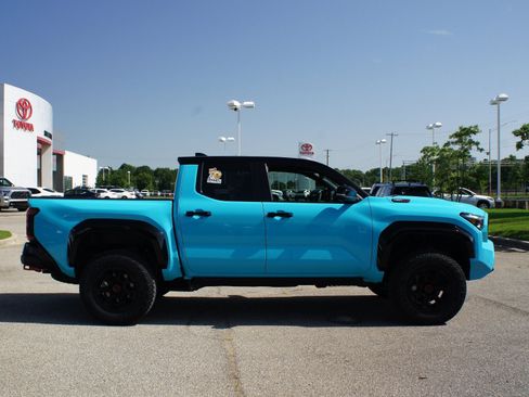 Used 2026 Toyota Tacoma TRD Pro AWD/4WD image 22