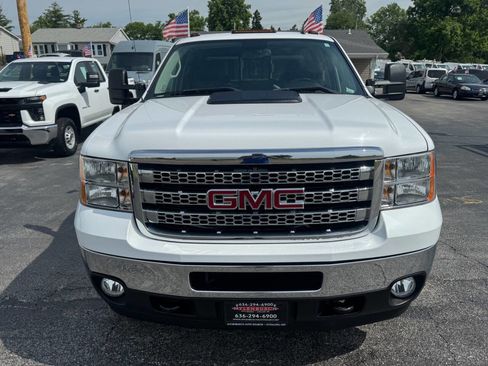 Used 2014 GMC Sierra 2500 SLT w/ SLT Convenience Package AWD/4WD image 3