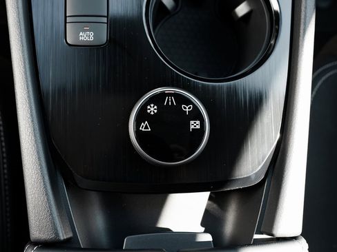 New 2026 Nissan Rogue SV image 18