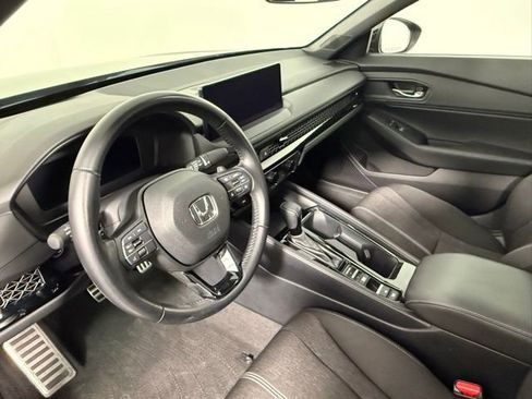 Used 2023 Honda Accord Sport image 16