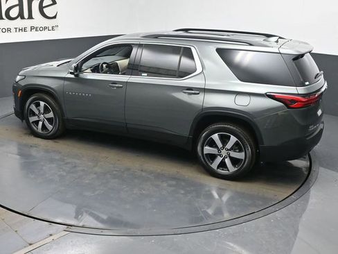 Used 2023 Chevrolet Traverse LT w/ LT Premium Package image 43