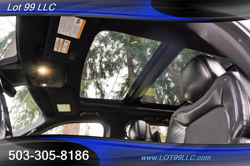 Used 2020 Lincoln Navigator Reserve w/ Luxury Package AWD/4WD image 3
