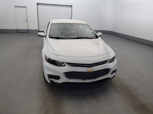 Used 2018 Chevrolet Malibu LT FWD image 14