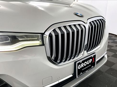 Used 2020 BMW X7 xDrive40i w/ Premium Package image 28