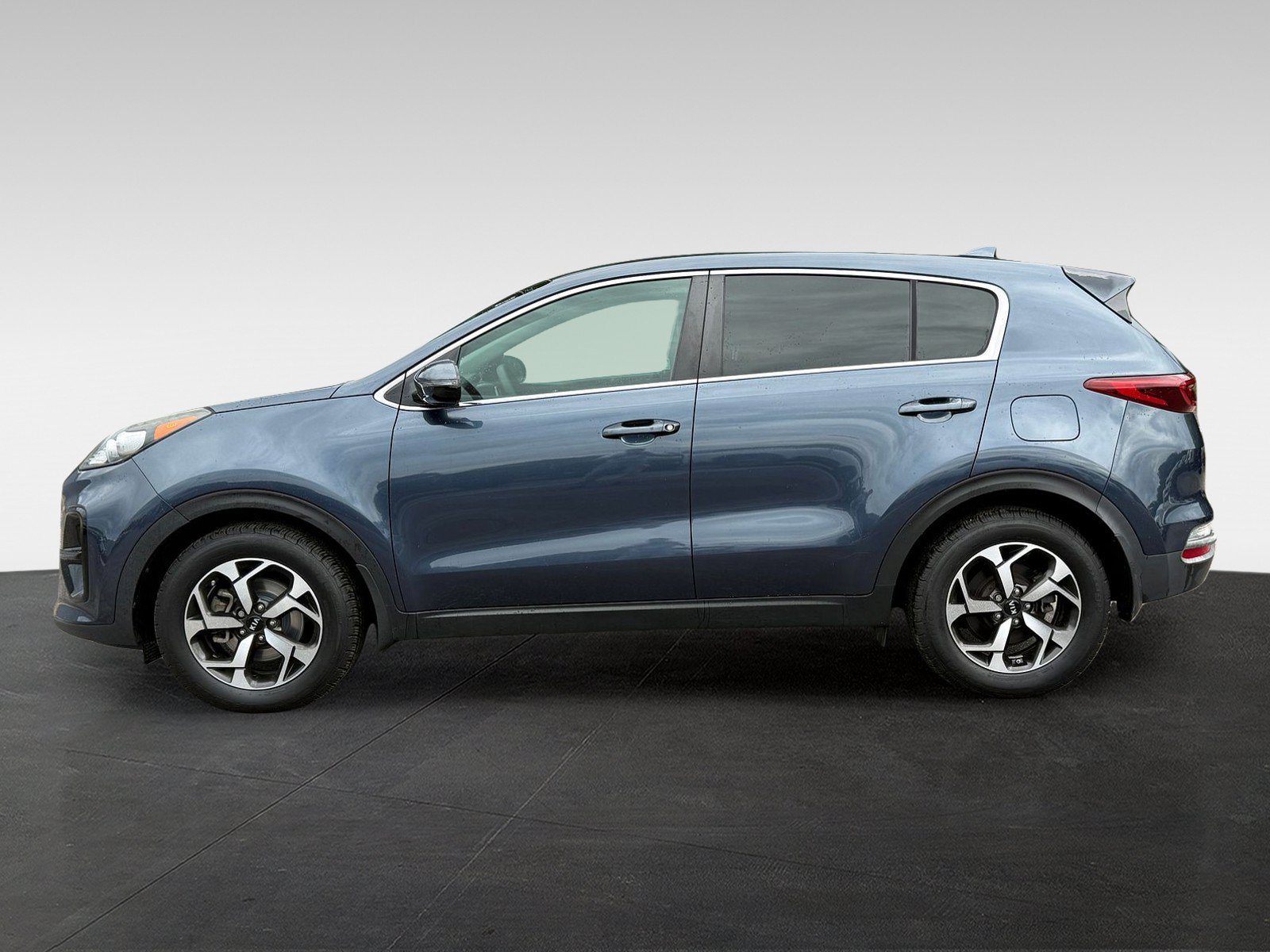Used 2021 Kia Sportage LX w/ LX Fwd Popular Package image 8