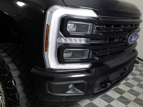 Used 2026 Ford F250 Platinum AWD/4WD image 40