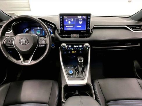 Used 2022 Toyota RAV4 XSE AWD/4WD image 18