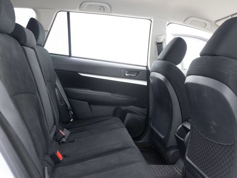 Used 2014 Subaru Outback 2.5i Premium image 29