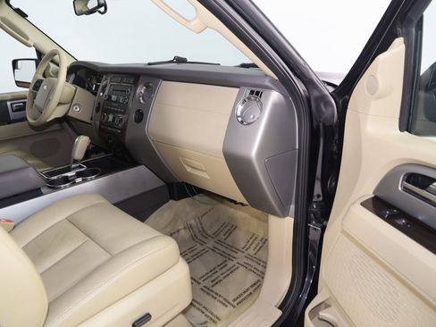 Used 2014 Ford Expedition EL XLT w/ Equipment Group 202A image 36