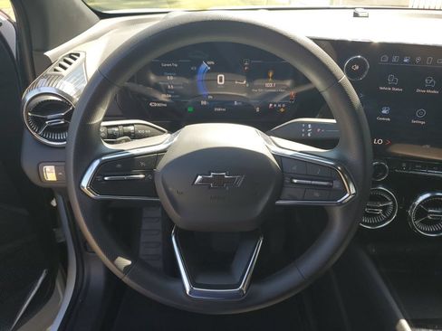 Used 2026 Chevrolet Blazer EV LT w/ Midnight/Sport Edition FWD image 25