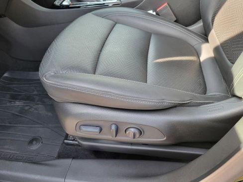 Used 2023 Buick Encore GX Essence w/ Experience Buick Package AWD/4WD image 9