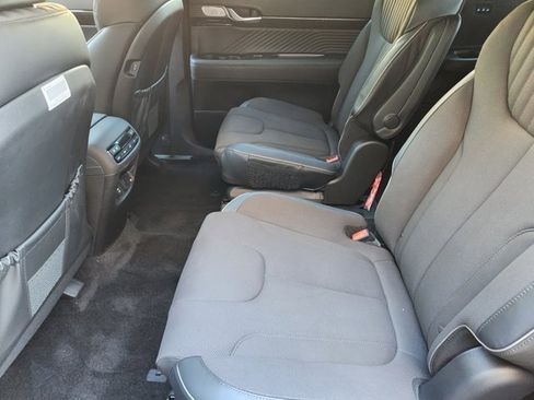 Used 2025 Hyundai Palisade Calligraphy image 30