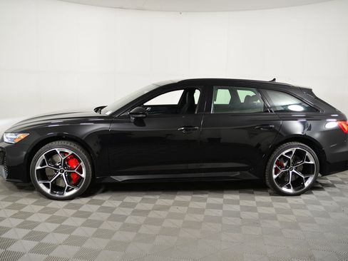 New 2026 Audi RS 6 performance image 2