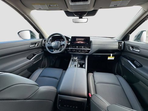 New 2026 Nissan Pathfinder SL w/ Cargo Package FWD image 19
