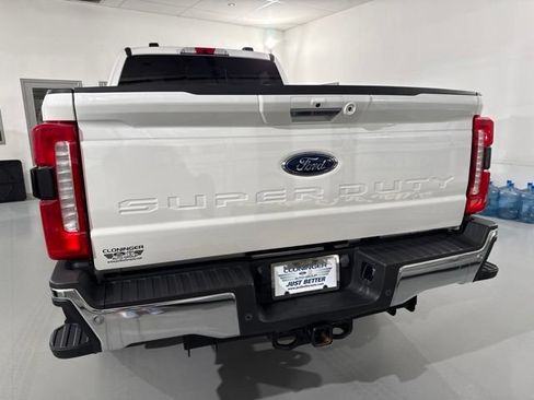 Used 2024 Ford F250 Lariat w/ Lariat Ultimate Package AWD/4WD image 8