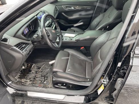 Used 2020 Cadillac CT5 Sport w/ Climate Package image 5