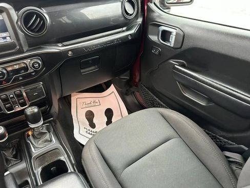 Used 2021 Jeep Wrangler Unlimited Sport image 15