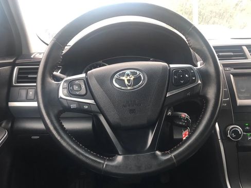 Used 2015 Toyota Camry SE image 23