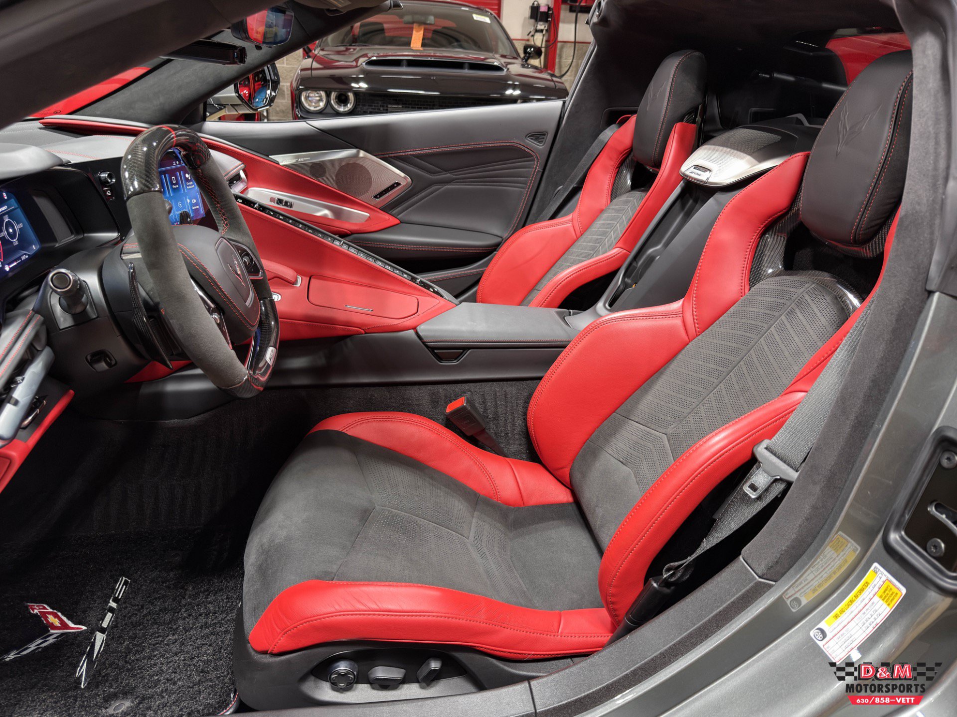 Used 2024 Chevrolet Corvette Z06 RWD image 12