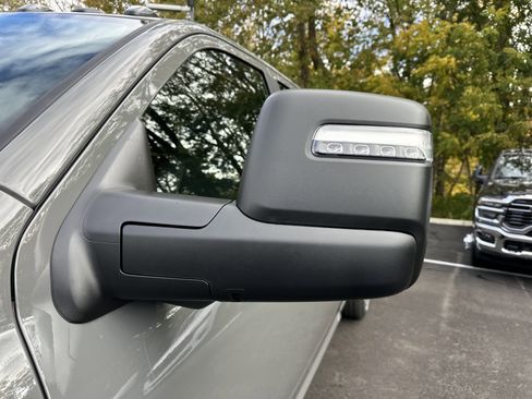 New 2026 RAM 3500 Limited image 28