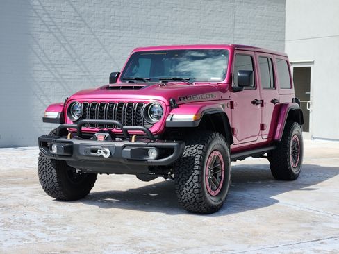 Used 2024 Jeep Wrangler Unlimited Rubicon 392 AWD/4WD image 4