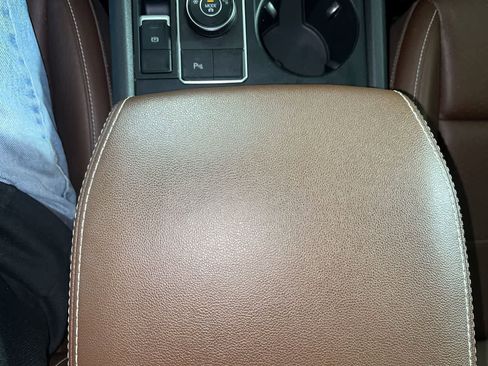 Used 2021 Volkswagen Atlas SE w/ Panoramic Sunroof Package image 22