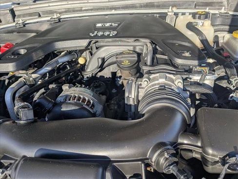 Used 2020 Jeep Wrangler Unlimited Sport S image 22