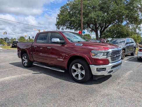 Used 2022 RAM 1500 Laramie AWD/4WD image 3