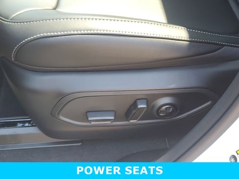 New 2025 Jeep Grand Cherokee Limited w/ Black Appearance Package image 21