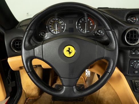 Used 1999 Ferrari 550 Maranello Coupe RWD image 18