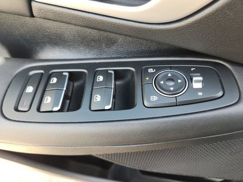 Used 2025 Hyundai Sonata SEL FWD image 25