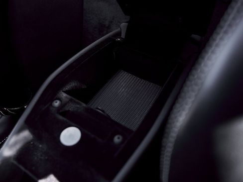 Used 2018 Ferrari 488 Spider image 61