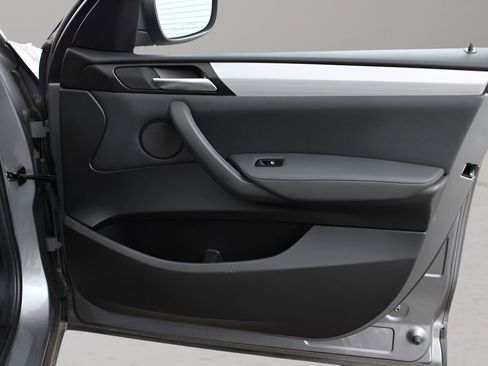 Used 2013 BMW X3 xDrive28i image 12